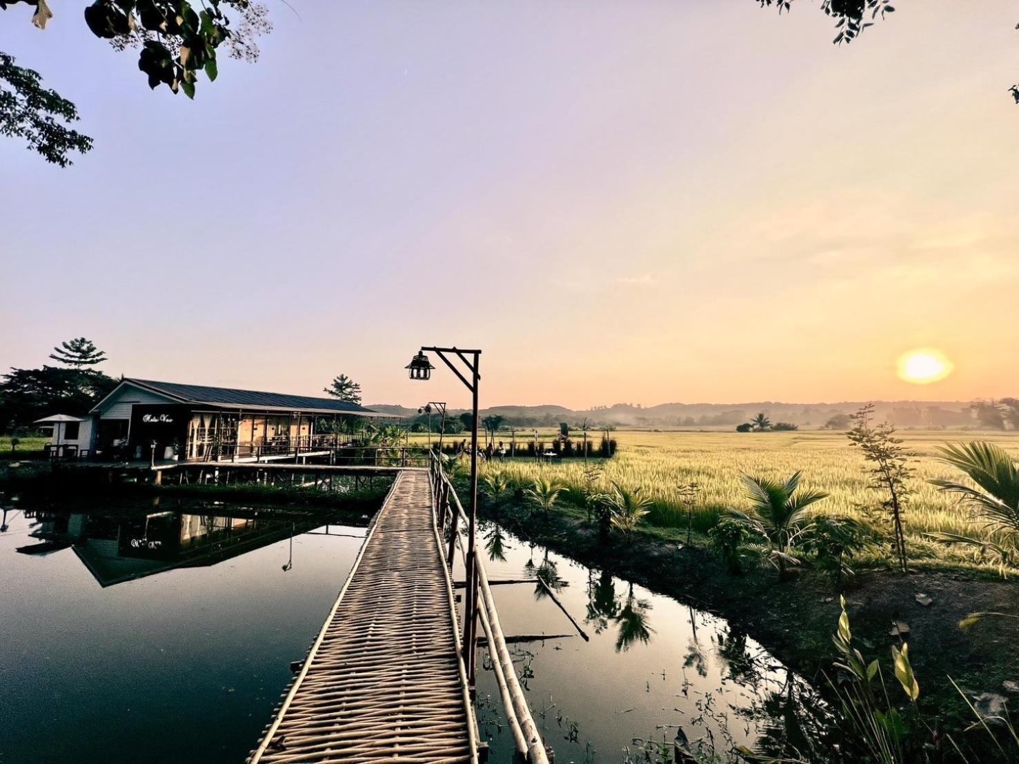 Nalai View Cafe'&Restaurant/Homestay Ban Lai Nan Exterior foto